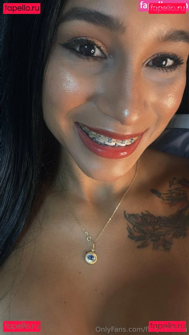 flaquitabella Onlyfans Photo Gallery 