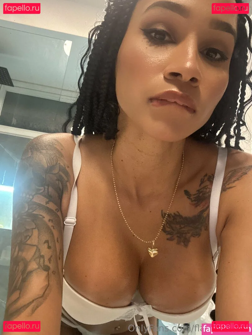 flaquitabella Onlyfans Photo Gallery 