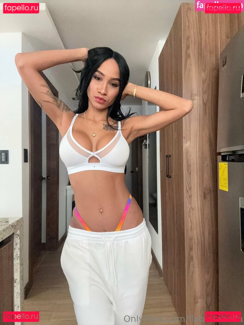 flaquitabella Onlyfans Photo Gallery 
