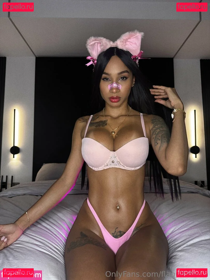 flaquitabella Onlyfans Photo Gallery 