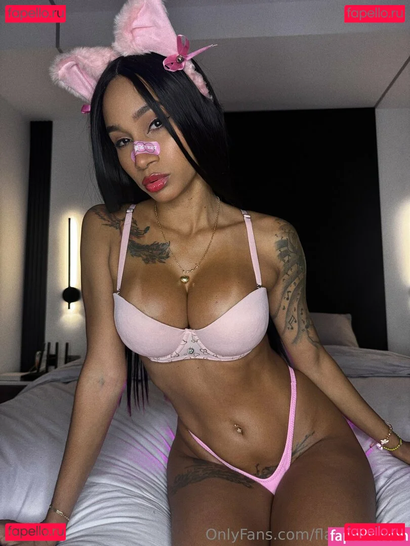 flaquitabella Onlyfans Photo Gallery 
