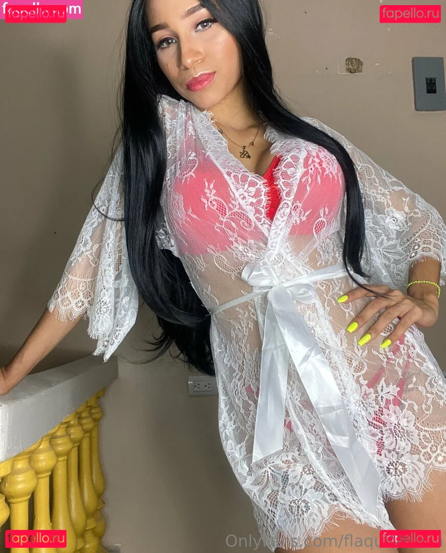 flaquitabella Onlyfans Photo Gallery 