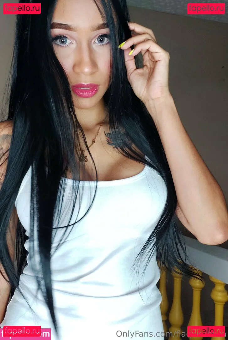 flaquitabella Onlyfans Photo Gallery 