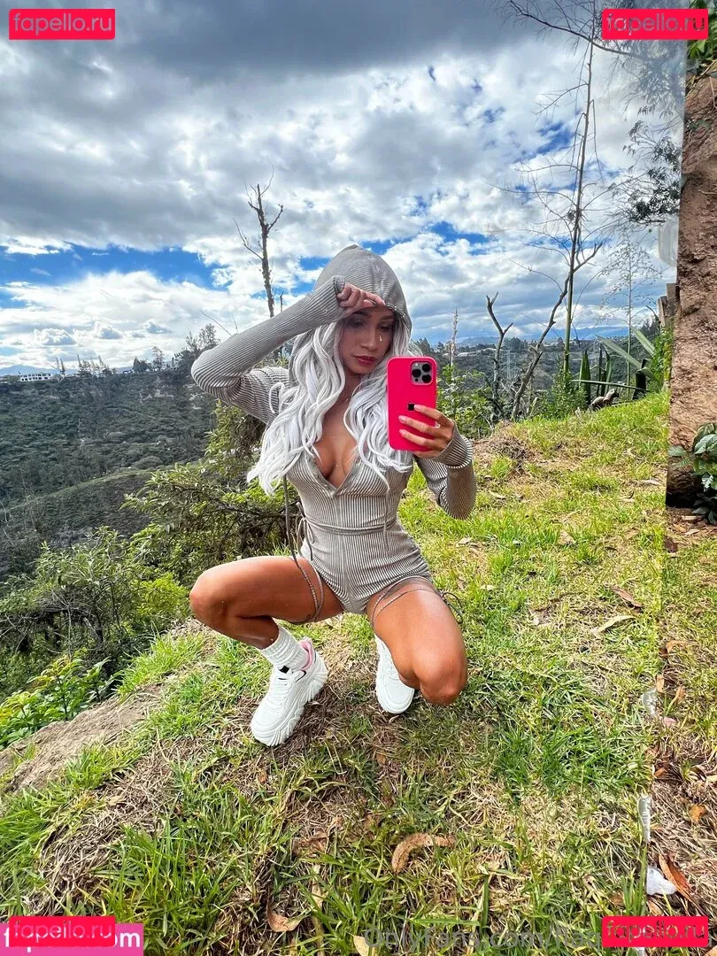 flaquitabella Onlyfans Photo Gallery 