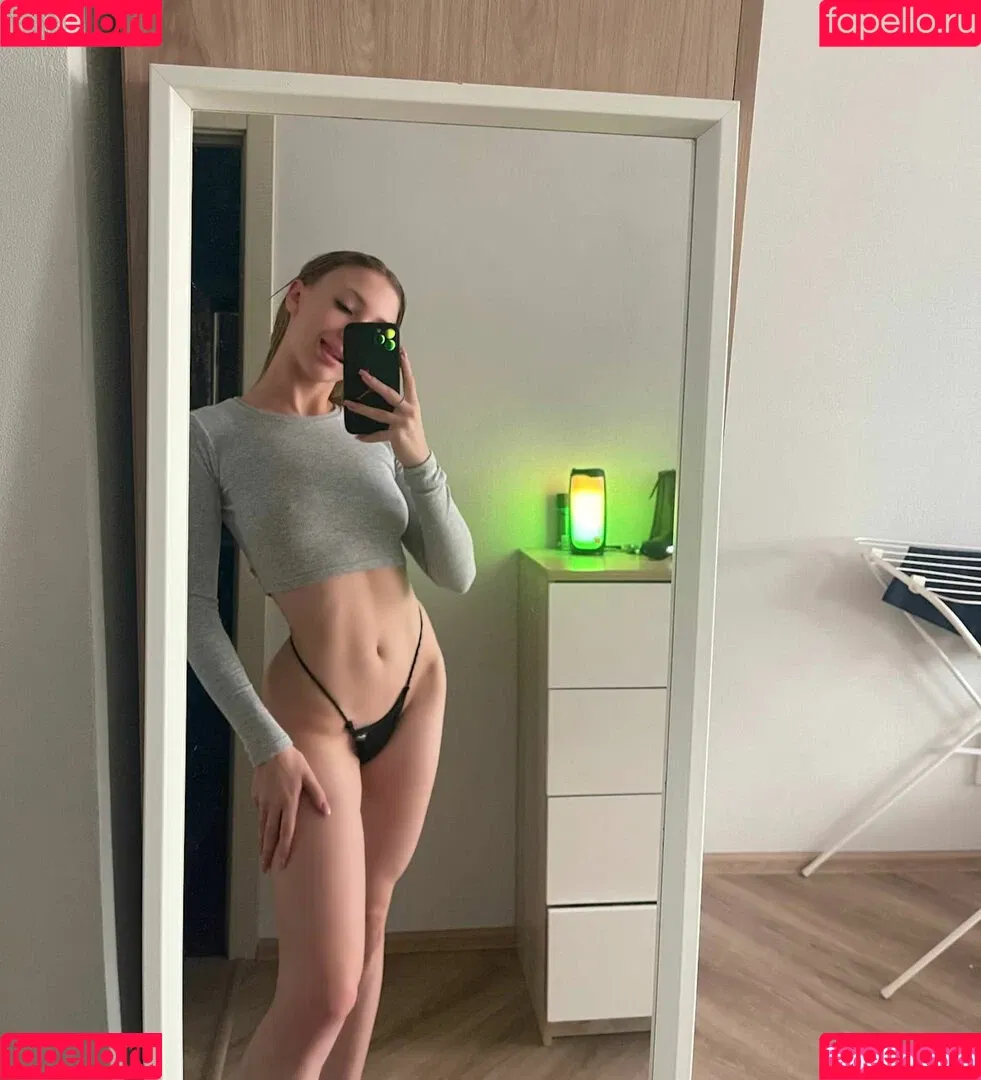 Alferova_n_ Onlyfans Photo Gallery 