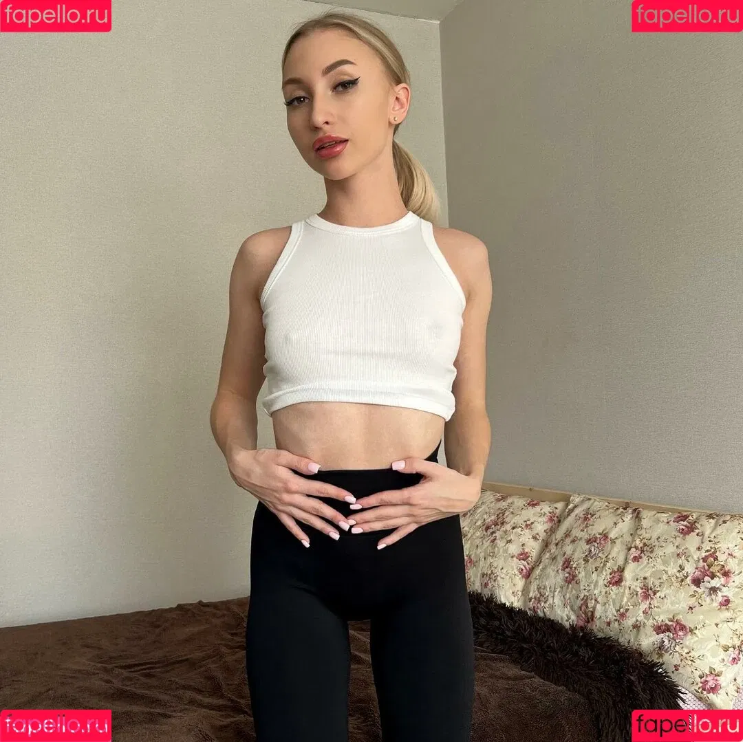 Alferova_n_ Onlyfans Photo Gallery 