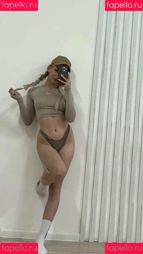 Alferova_n_ Onlyfans Photo Gallery 