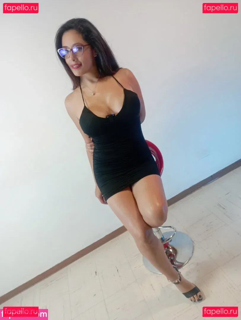 Officefacil Onlyfans Photo Gallery 