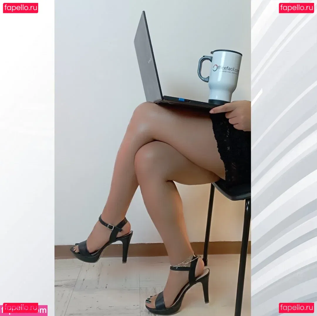 Officefacil Onlyfans Photo Gallery 