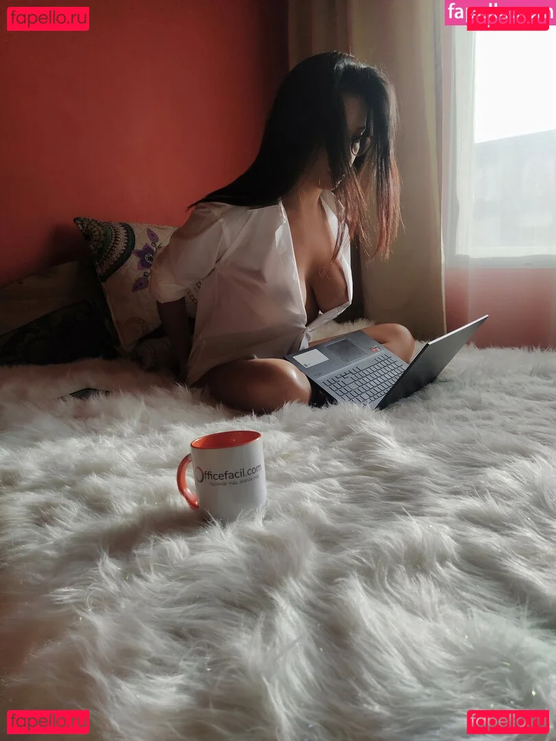 Officefacil Onlyfans Photo Gallery 