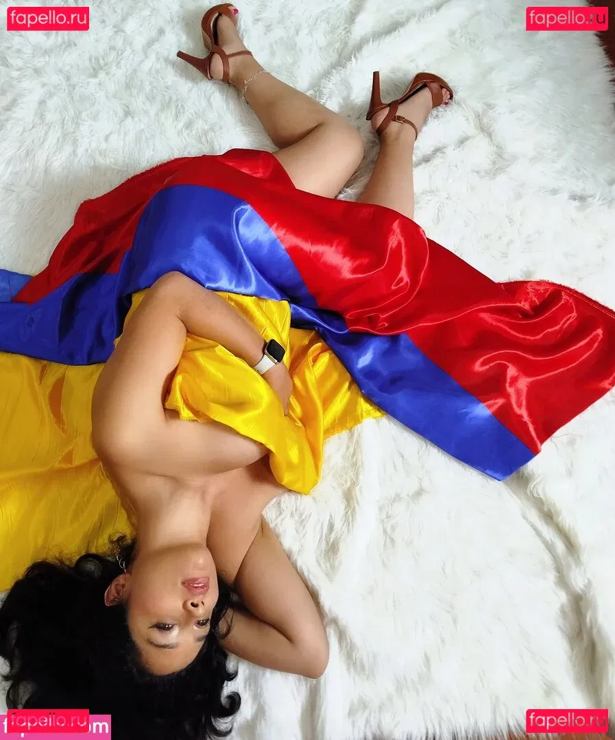 Officefacil Onlyfans Photo Gallery 