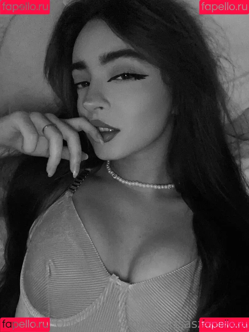 vanessaszwaczka Onlyfans Photo Gallery 