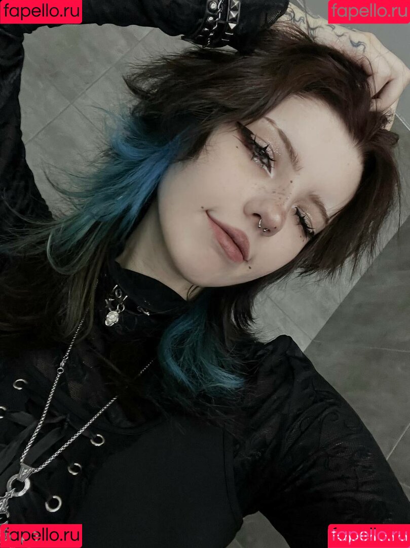 Flutterow Onlyfans Photo Gallery 