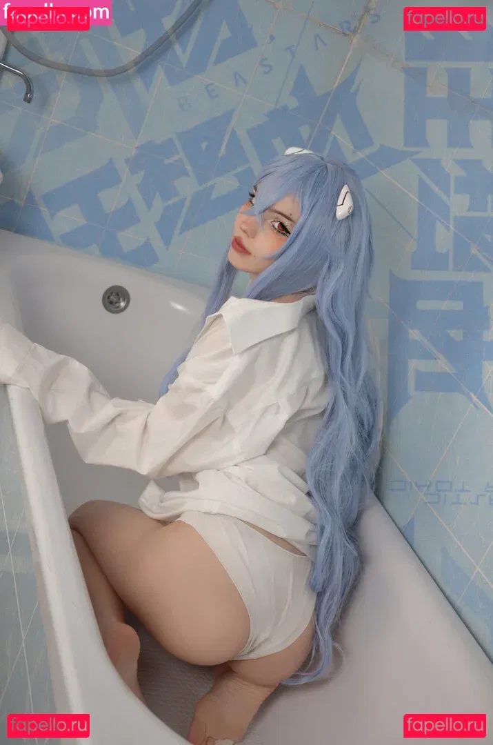 Flutterow Onlyfans Photo Gallery 