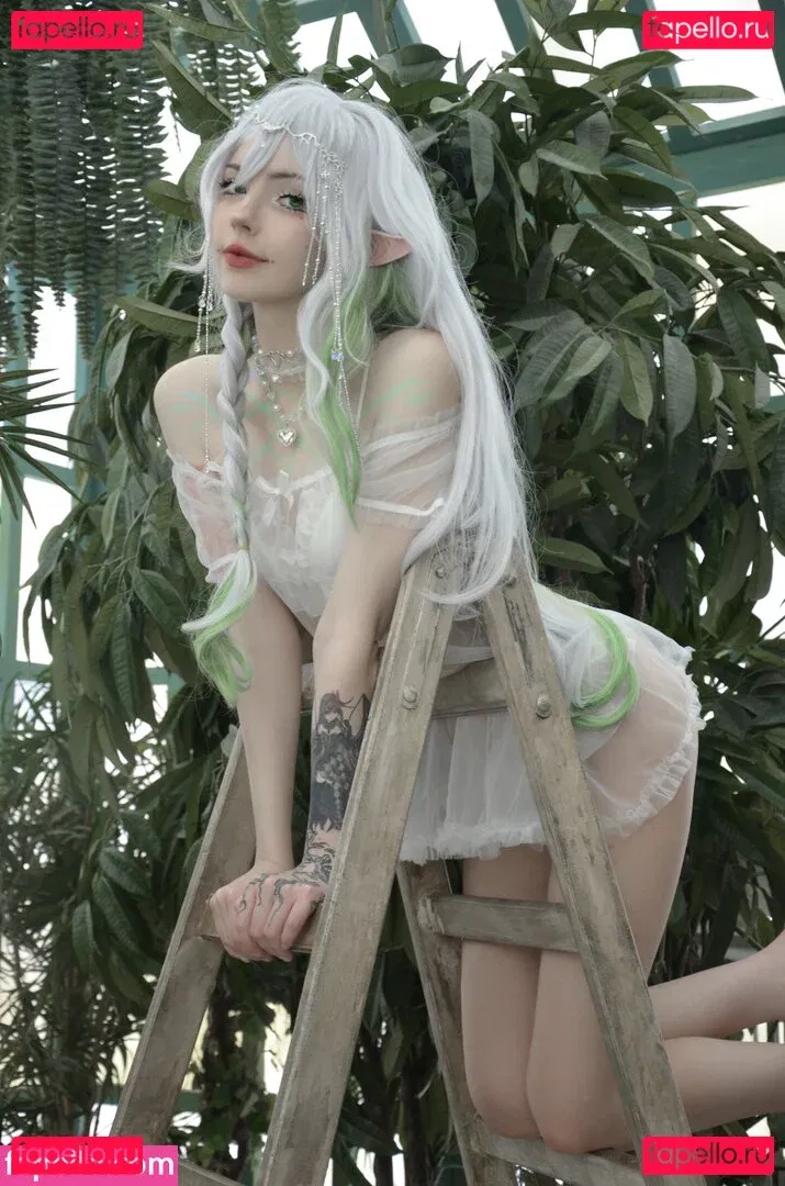 Flutterow Onlyfans Photo Gallery 