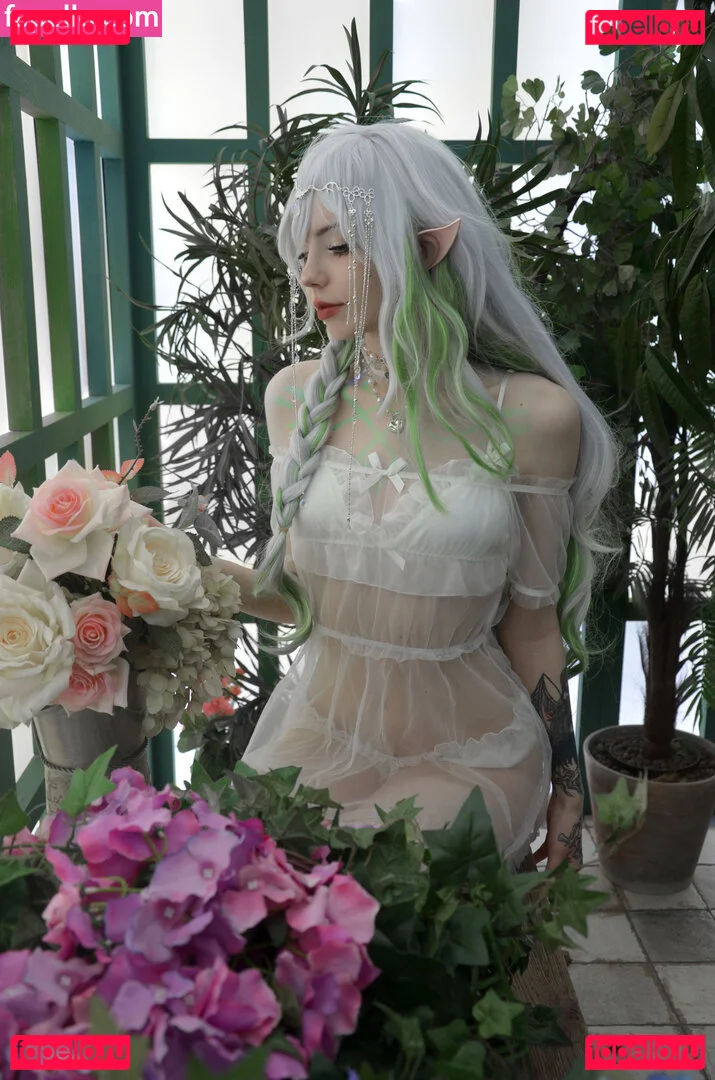 Flutterow Onlyfans Photo Gallery 