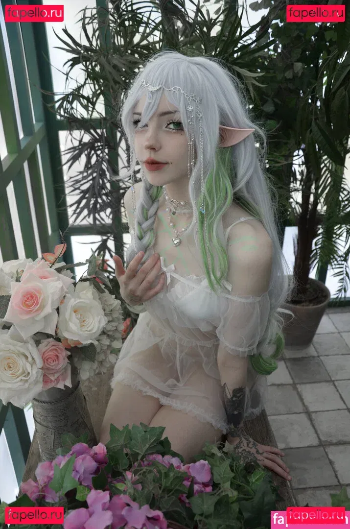 Flutterow Onlyfans Photo Gallery 