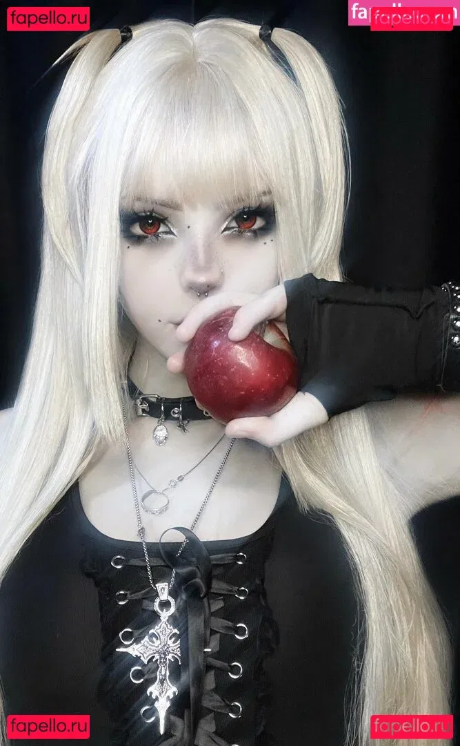 Flutterow Onlyfans Photo Gallery 