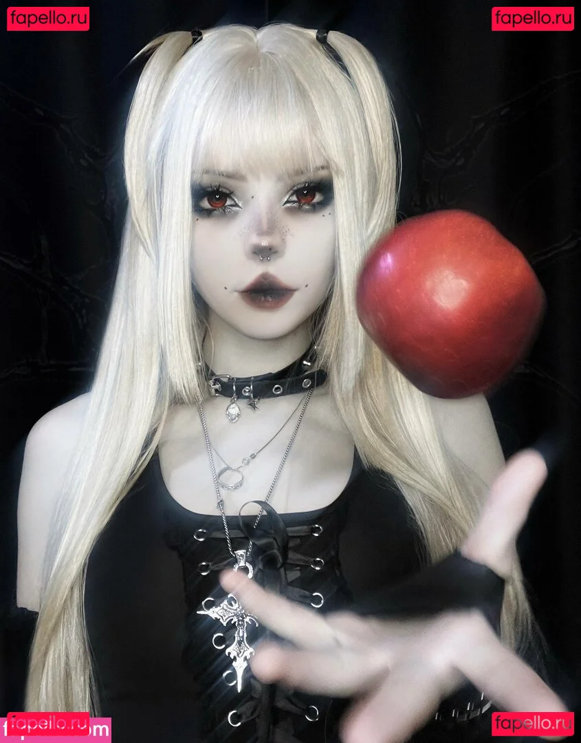 Flutterow Onlyfans Photo Gallery 