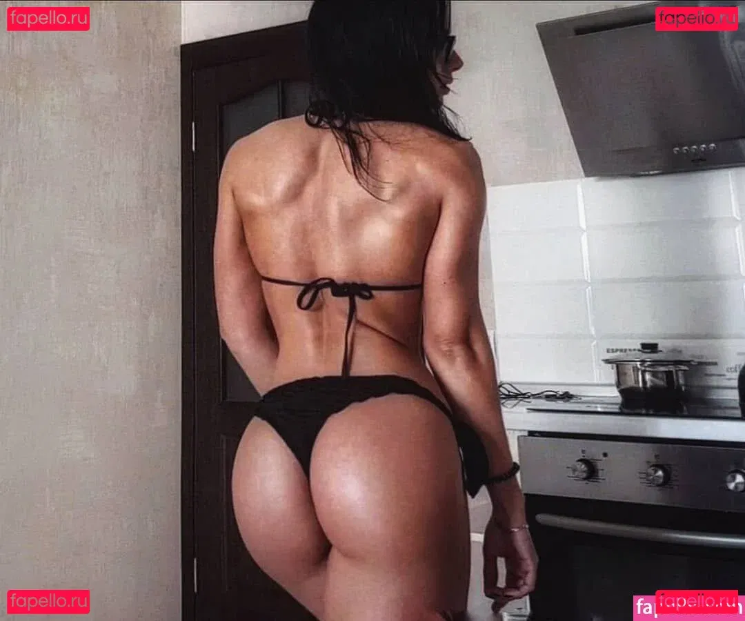 Helga Violet Onlyfans Photo Gallery 