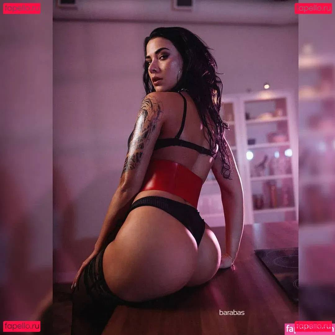 Helga Violet Onlyfans Photo Gallery 