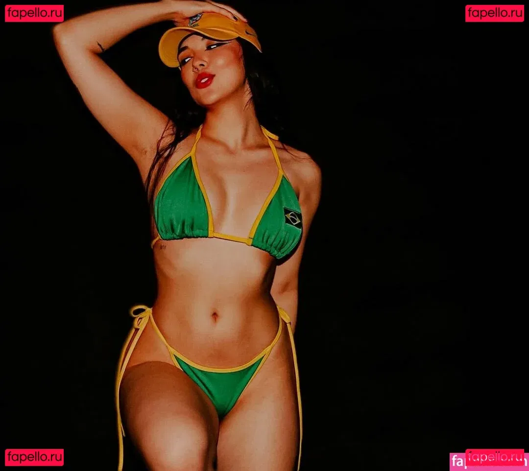 Anna Kisue Onlyfans Photo Gallery 