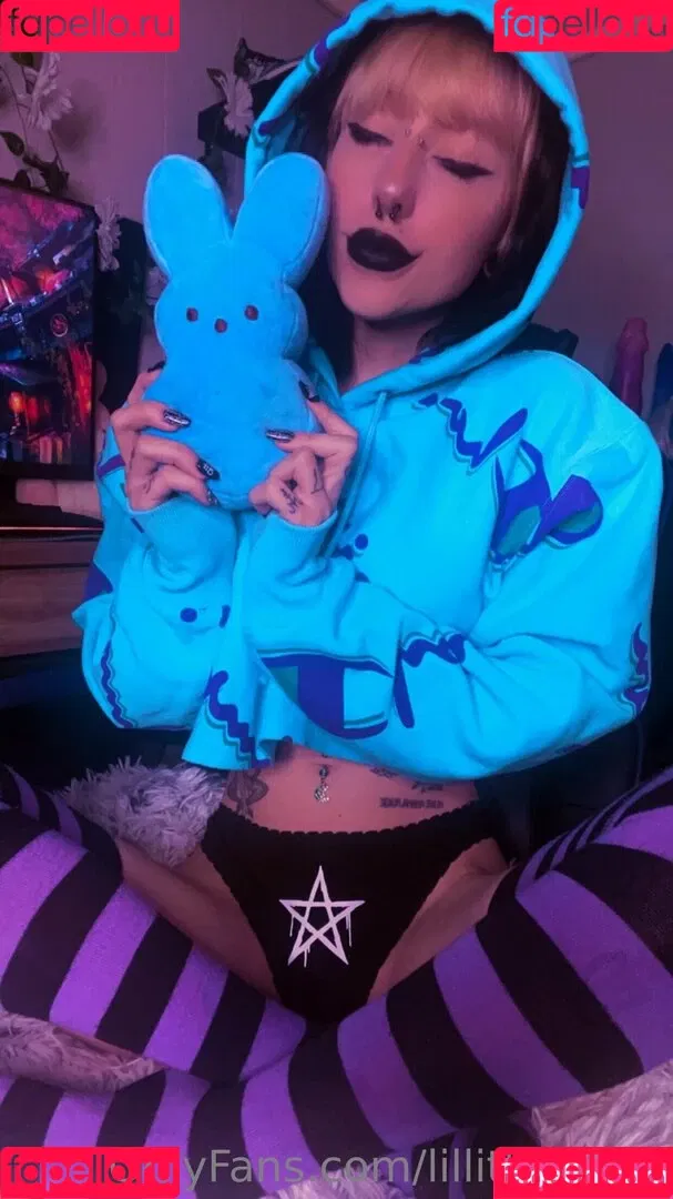 Stepsislillith Onlyfans Photo Gallery 
