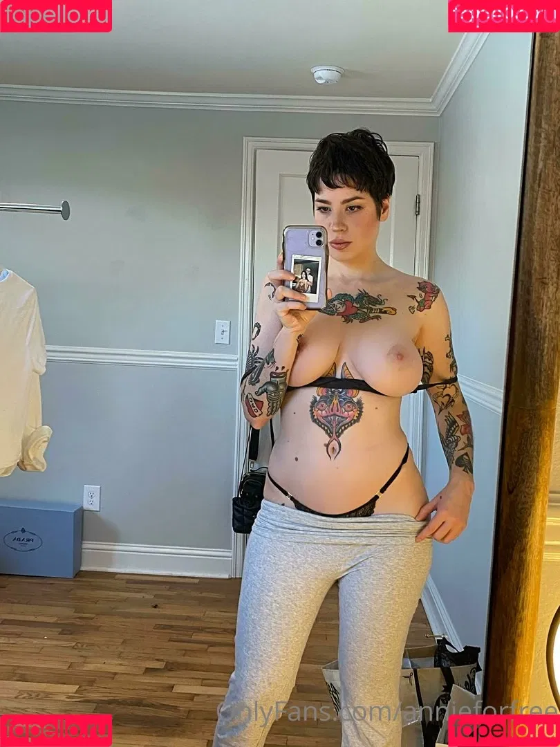 Anisa Jomha Onlyfans Photo Gallery 
