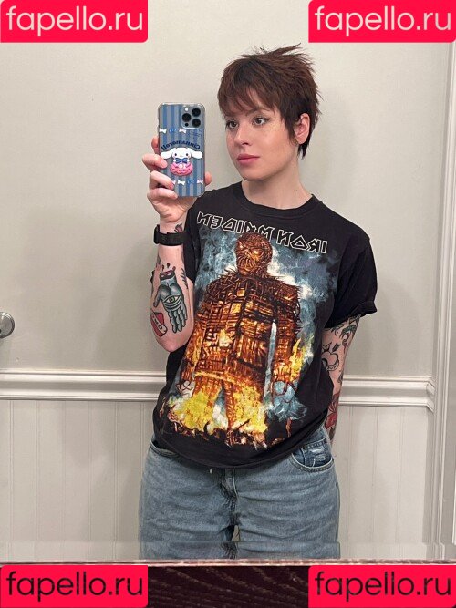 Anisa Jomha Onlyfans Photo Gallery 