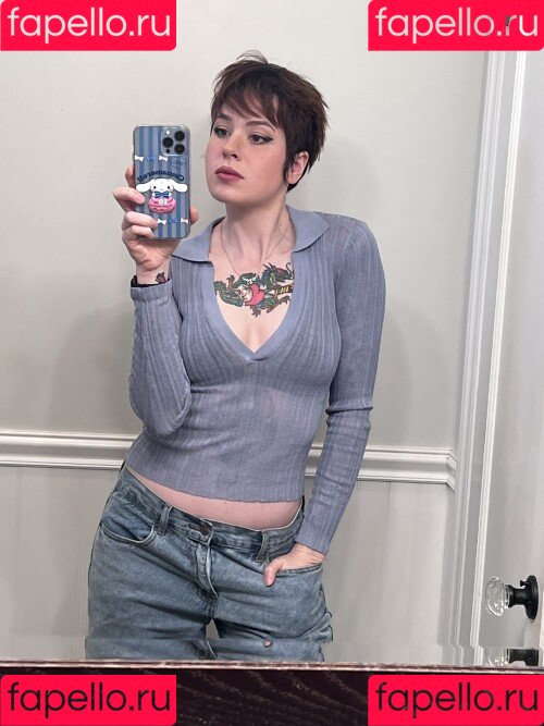 Anisa Jomha Onlyfans Photo Gallery 