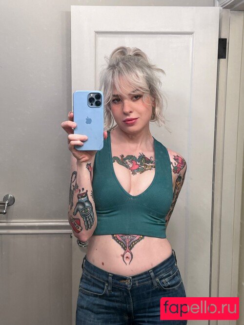 Anisa Jomha Nude Onlyfans Photo 5