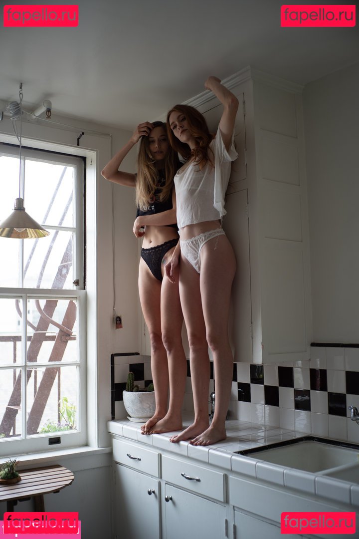 Holly Hicks Nude Onlyfans Photo 43