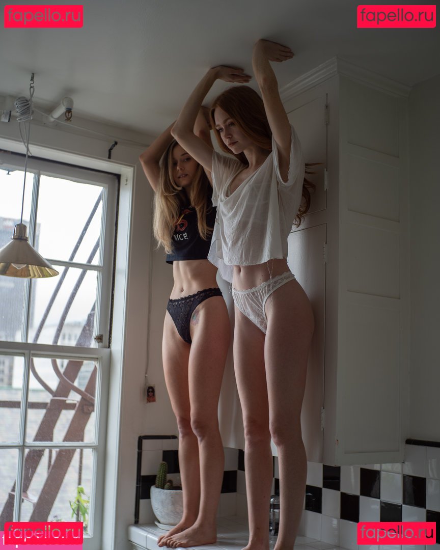Holly Hicks Nude Onlyfans Photo 42