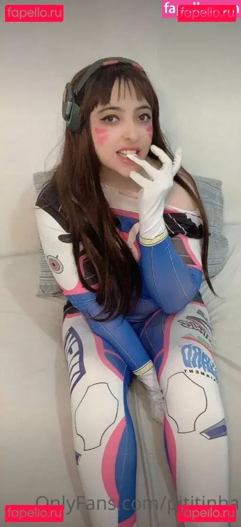 Pititinha Games Onlyfans Photo Gallery 