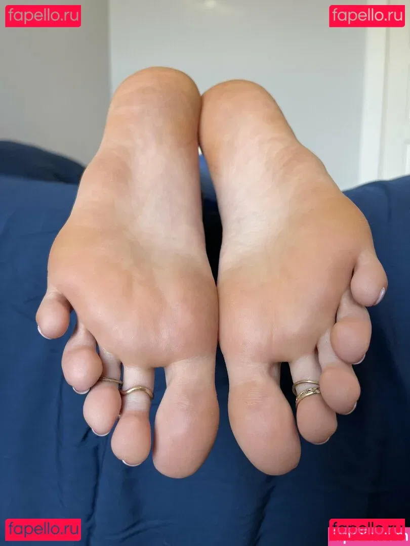 Gingerstoesies Onlyfans Photo Gallery 