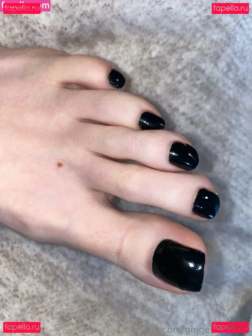 Gingerstoesies Onlyfans Photo Gallery 