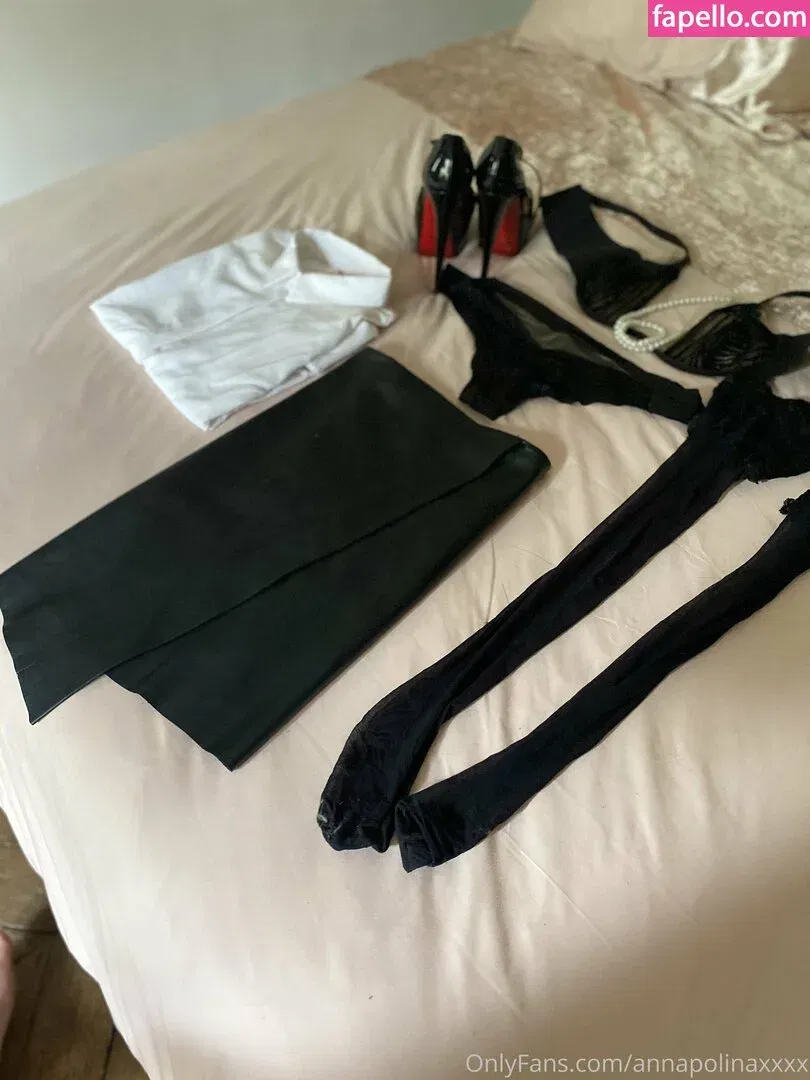 Anna Polina Onlyfans Photo Gallery 