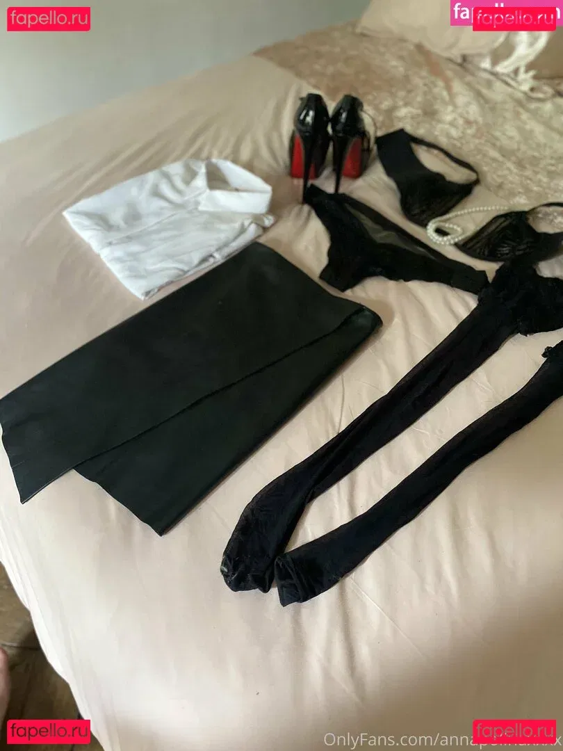 Anna Polina Onlyfans Photo Gallery 