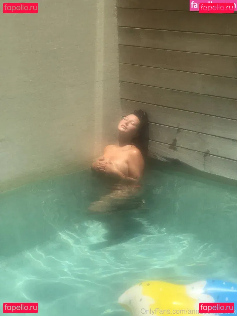 Anna Polina Onlyfans Photo Gallery 