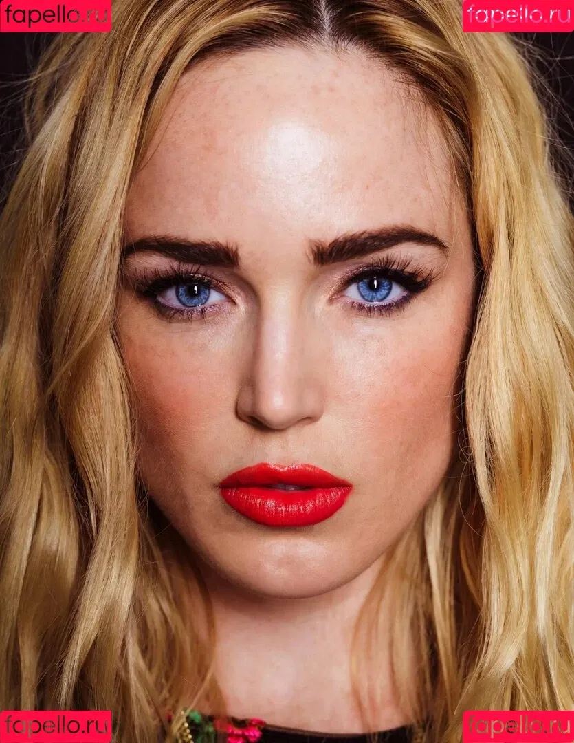 Caity Lotz Onlyfans Photo Gallery 