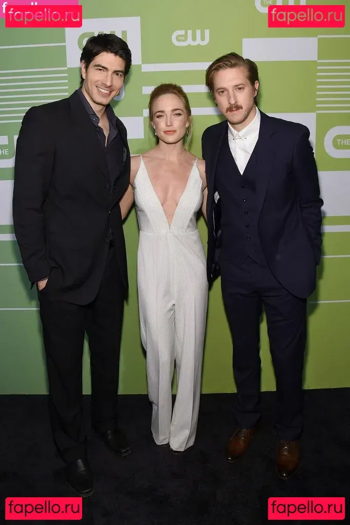 Caity Lotz Onlyfans Photo Gallery 