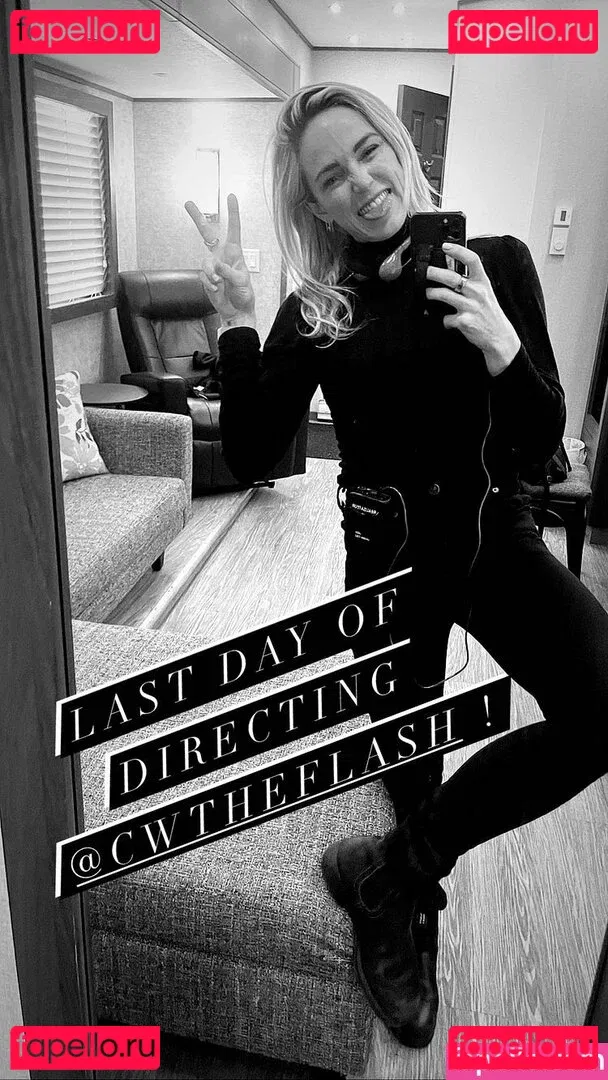 Caity Lotz Onlyfans Photo Gallery 