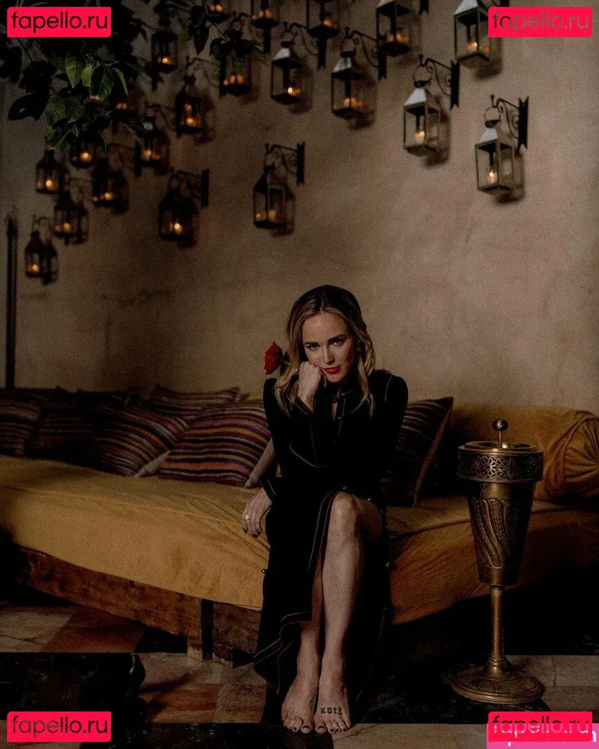 Caity Lotz Onlyfans Photo Gallery 