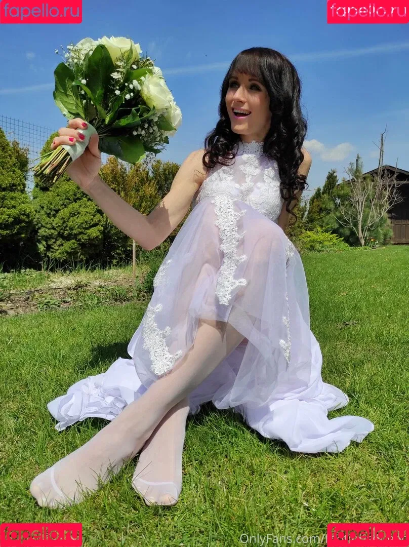 footjobsqueen Onlyfans Photo Gallery 