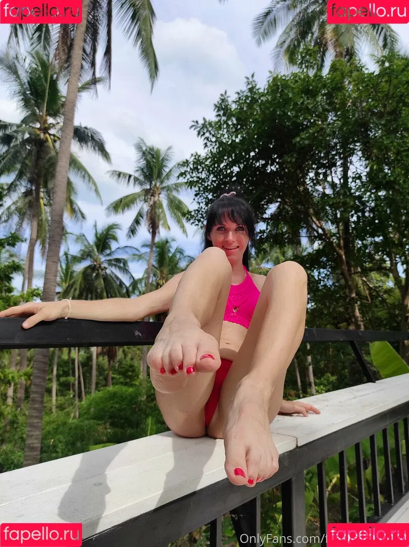 footjobsqueen Onlyfans Photo Gallery 