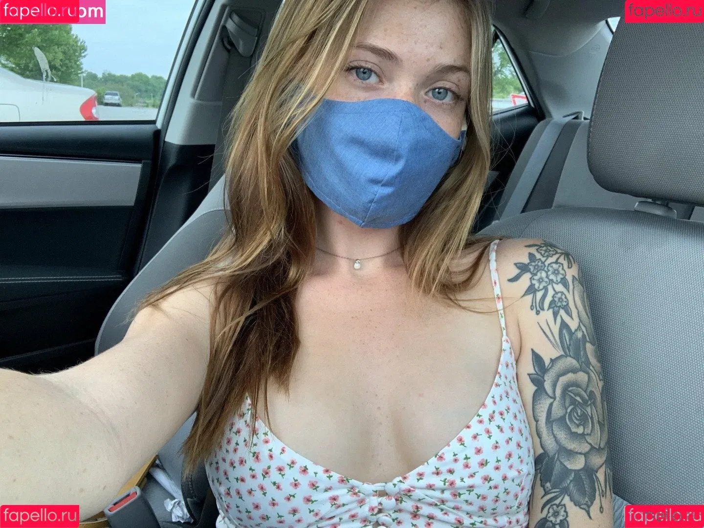 cremedelapeachh Onlyfans Photo Gallery 