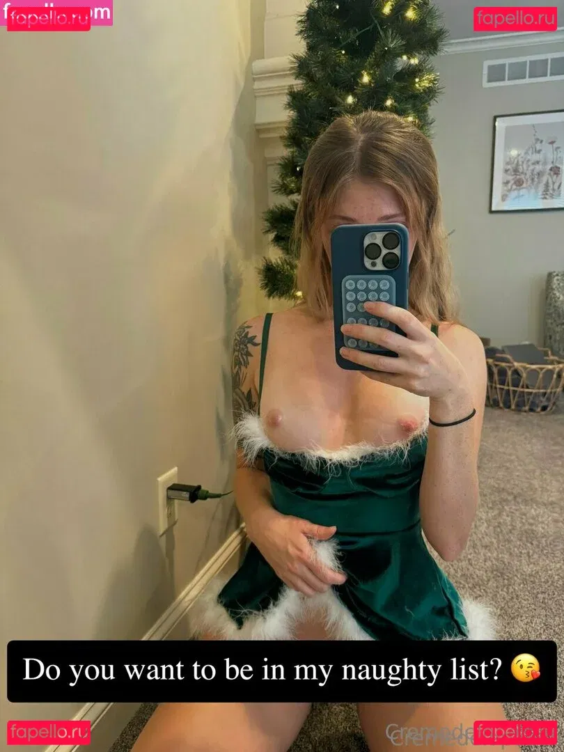 cremedelapeachh Onlyfans Photo Gallery 