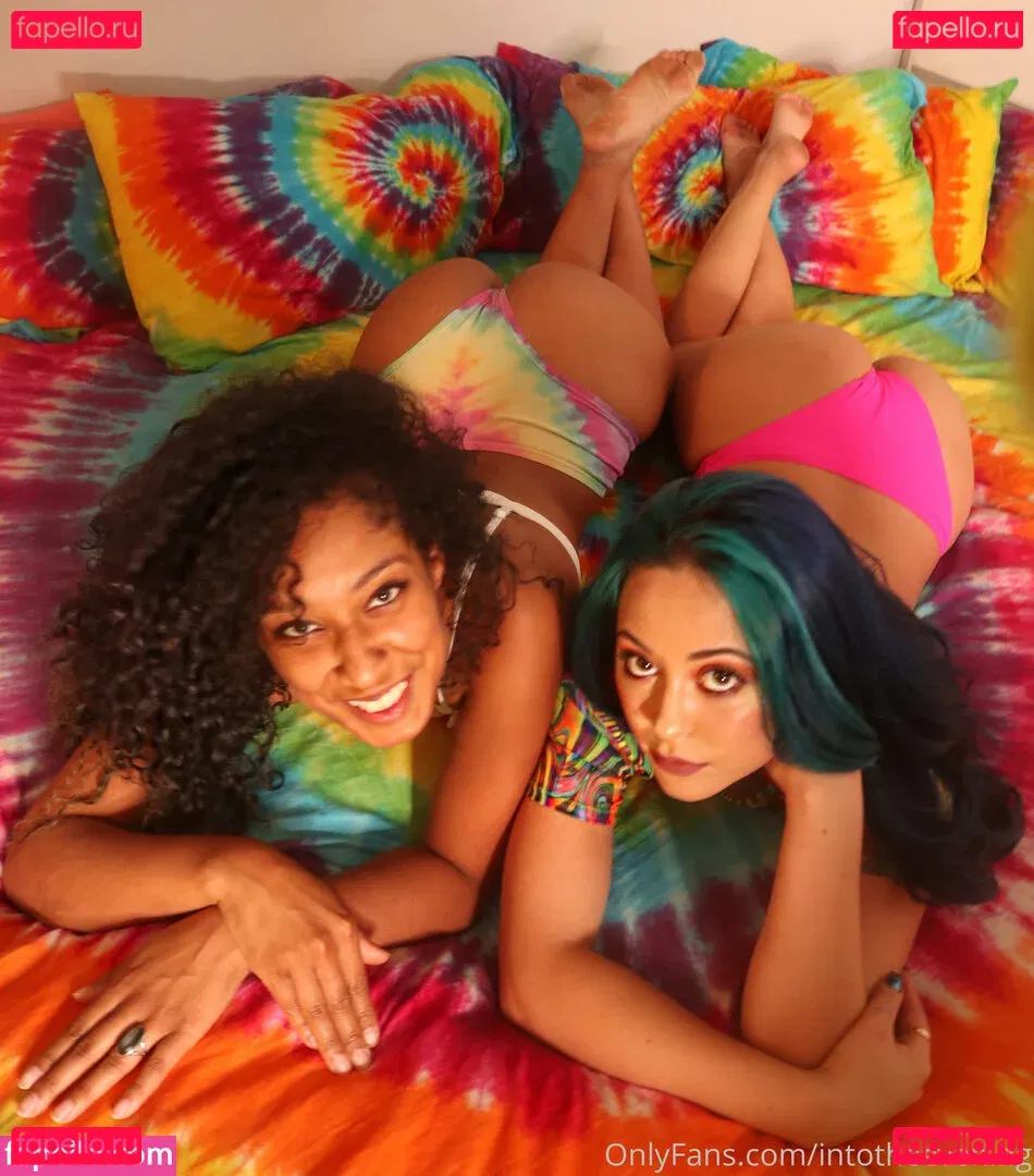 intotheevening Onlyfans Photo Gallery 