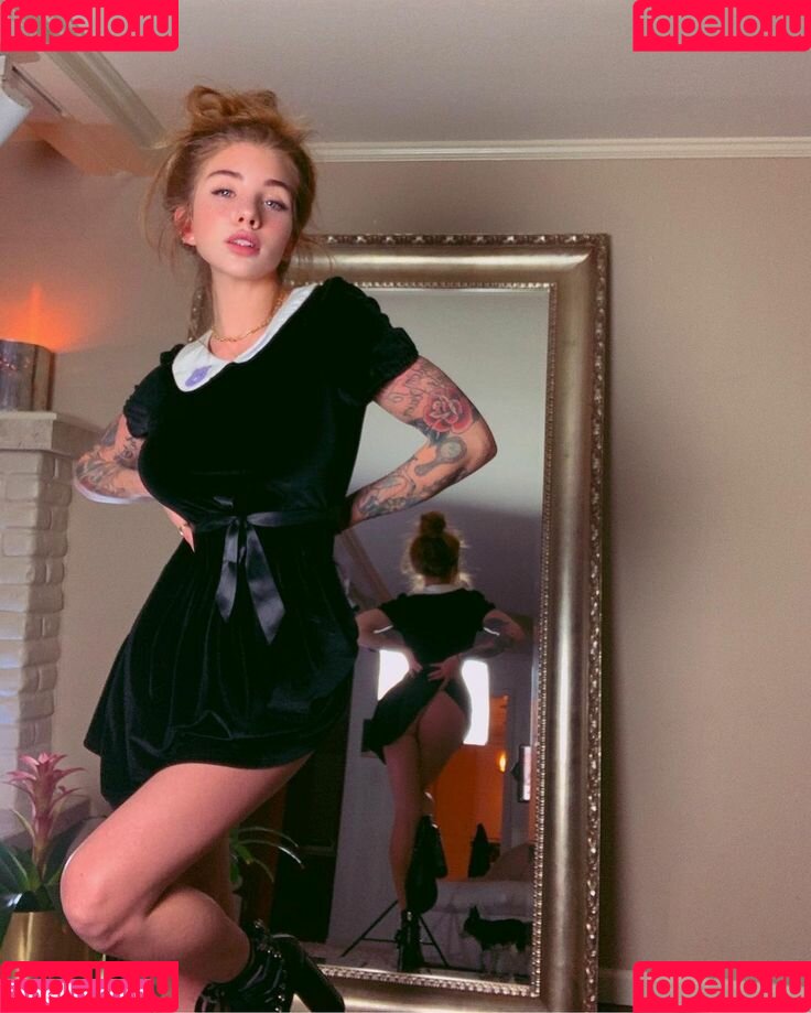 Kitty Lo Onlyfans Photo Gallery 