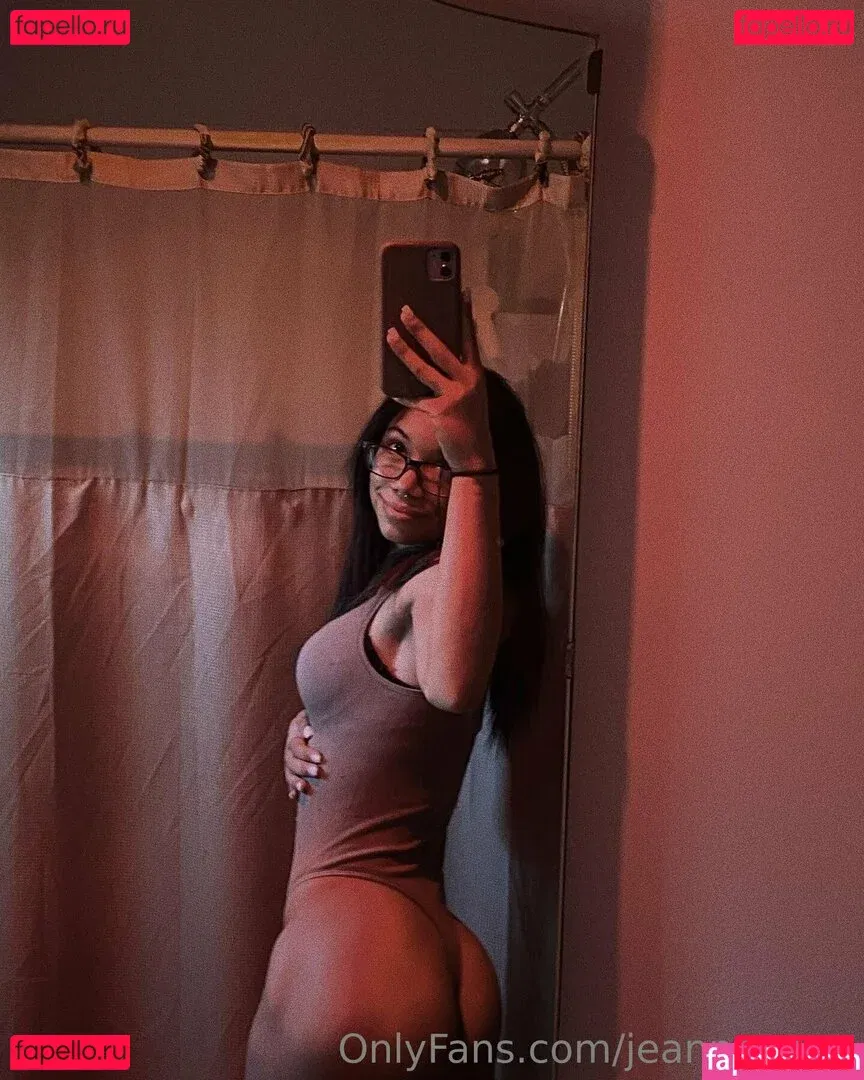 jeannnnnnn Onlyfans Photo Gallery 